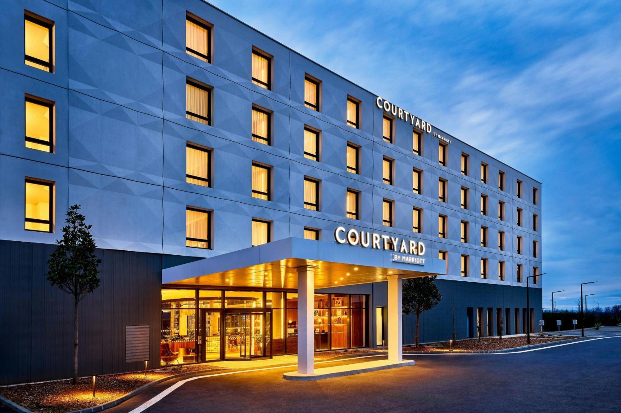 Courtyard By Marriott Lyon Eurexpo Stadium Genas Dış mekan fotoğraf